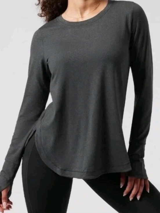 Athleta Tops - Athleta Uptempo Top Charcoal Heather Long Sleeve Athletic Shirt Women's Medium‎